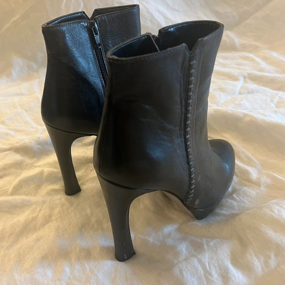 Private label custom made designer boots from Bogota, Colombia - Picture 3 of 4